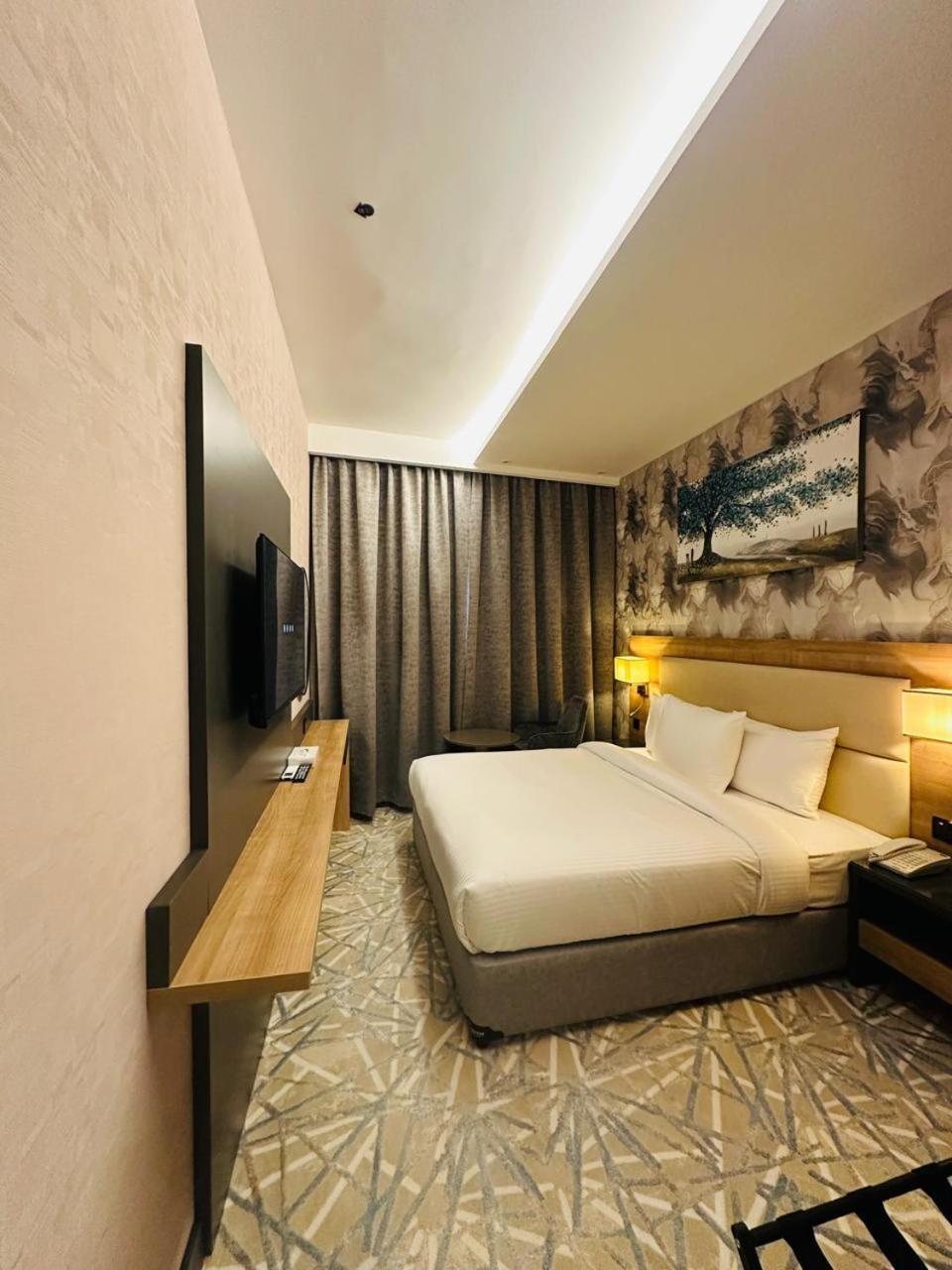 Sky Park Hotel Дубай Экстерьер фото