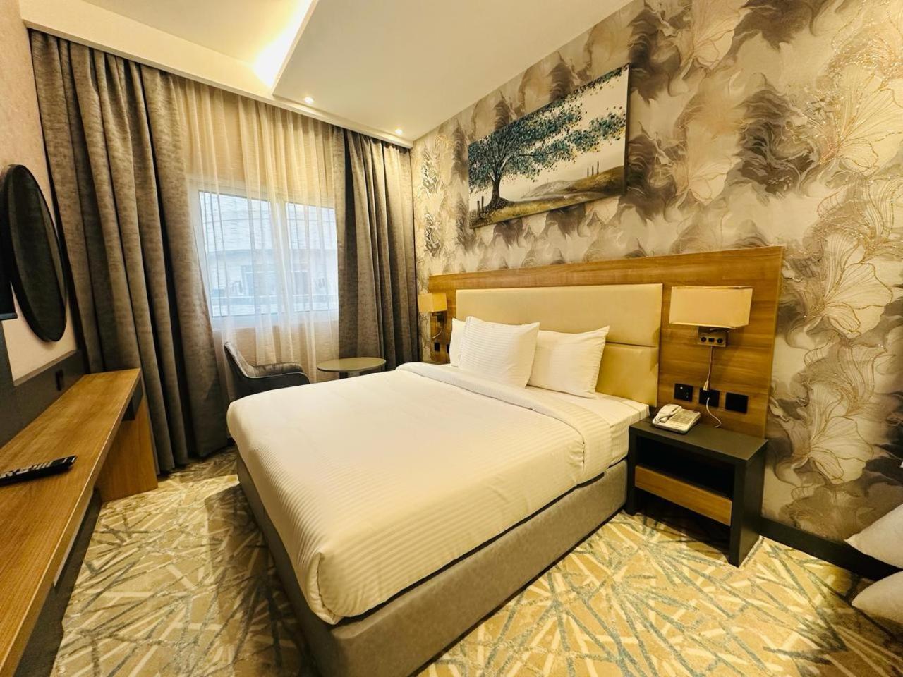 Sky Park Hotel Дубай Экстерьер фото